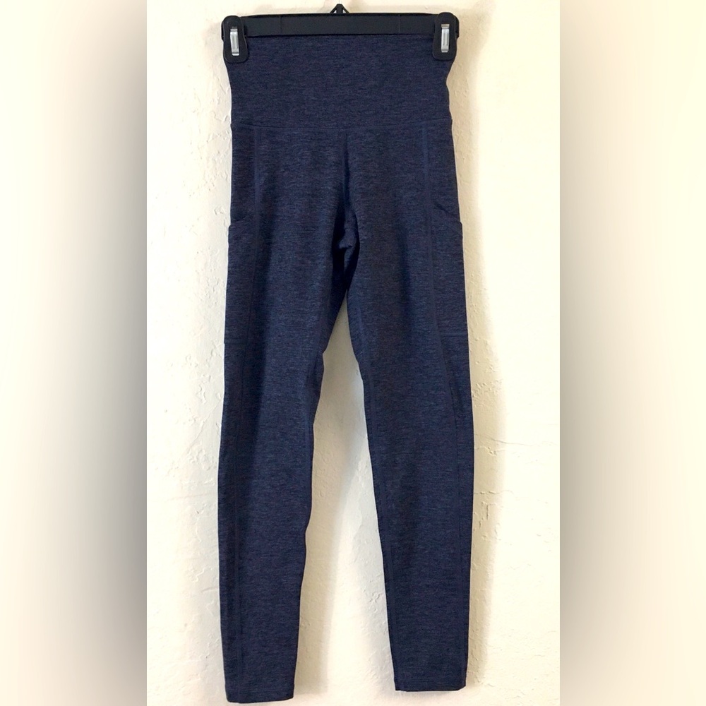 Offline By Aerie Leggings XS Gray Pockets Gym Workout Sporty Athleisure Athletic